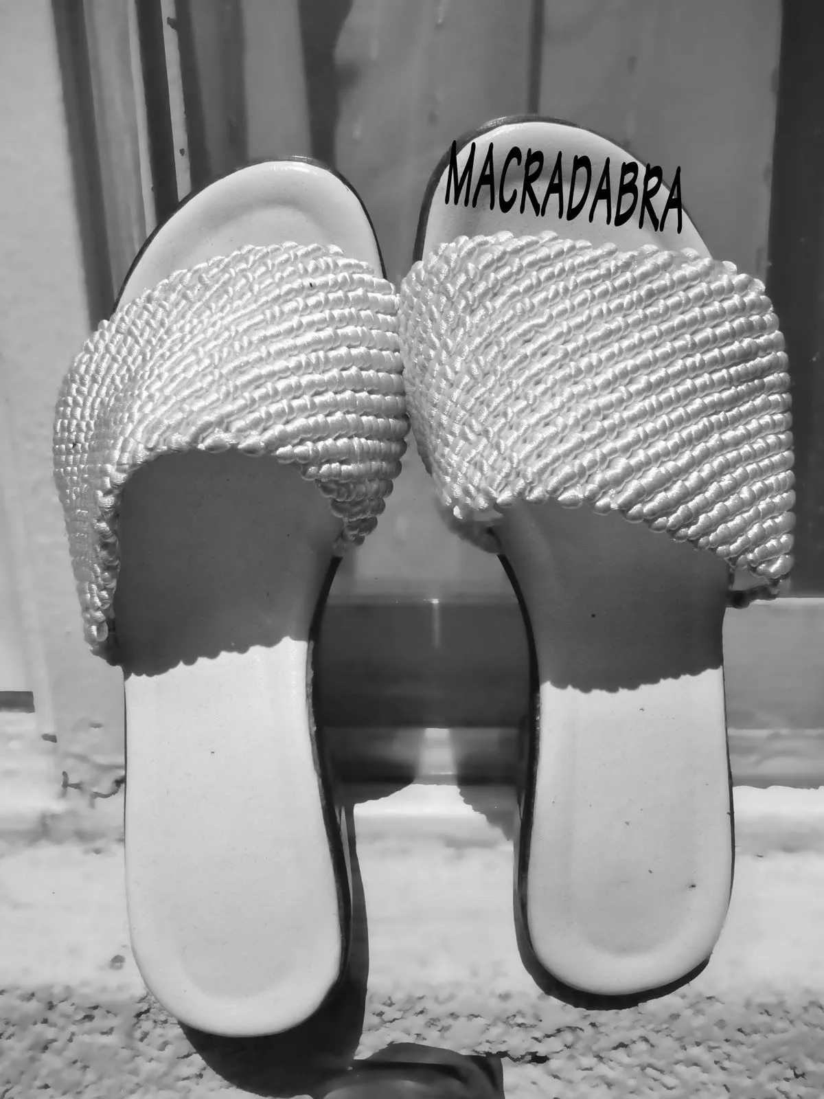 Macradabra: Sandalias Blancas