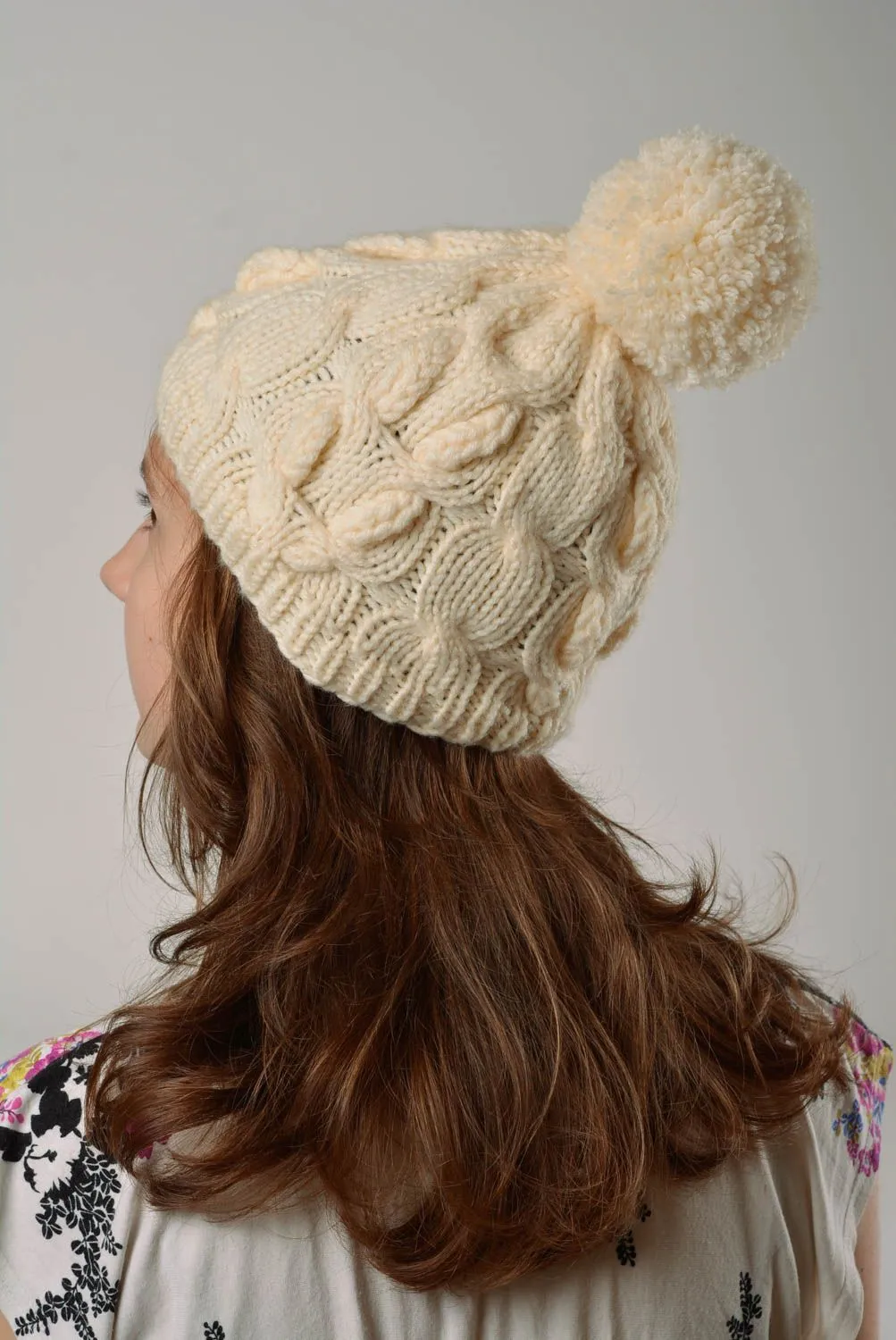 MADEHEART > Gorro de abrigo para mujer tejido a dos agujas de lana ...