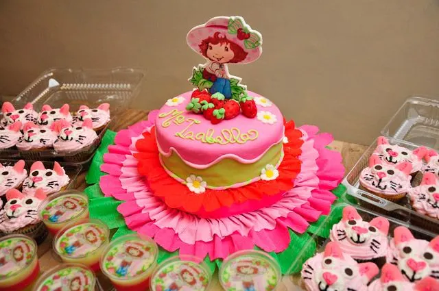 Mafe Reyes Repostería: Fresita en el Colegio Mafe Reyes Repostería: Fresita en el Colegio