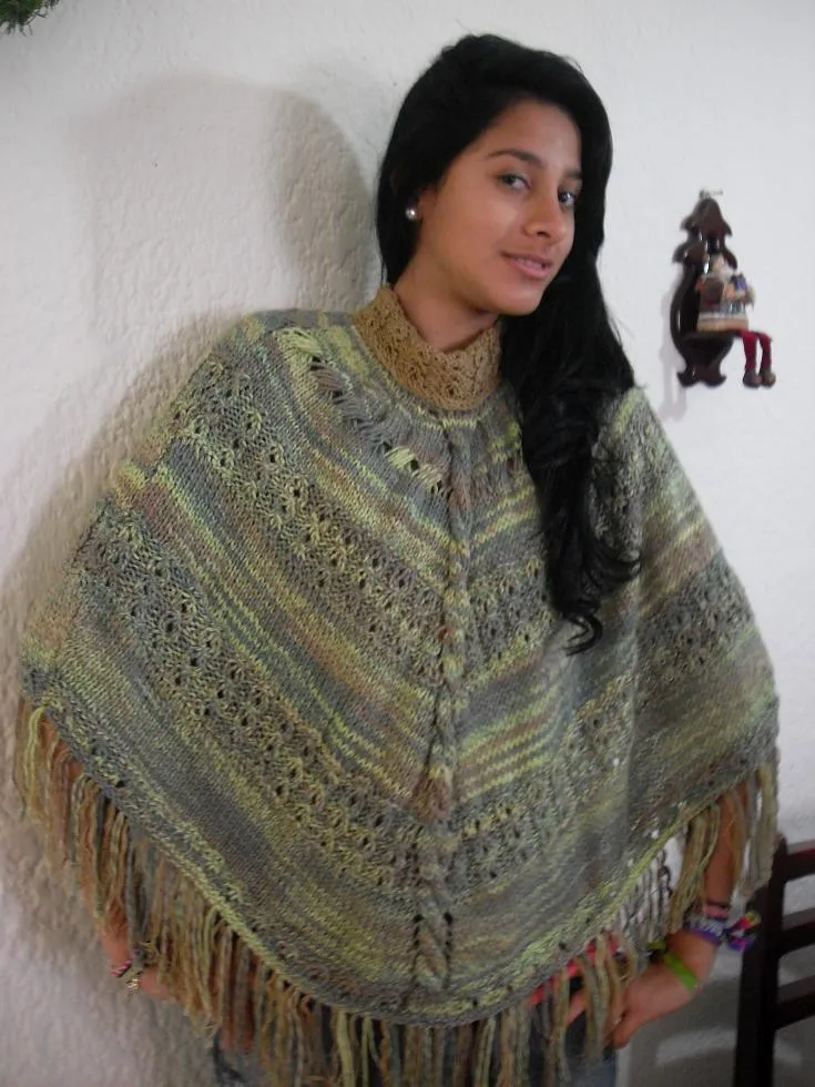 La Magia del Tejido: Poncho Verde