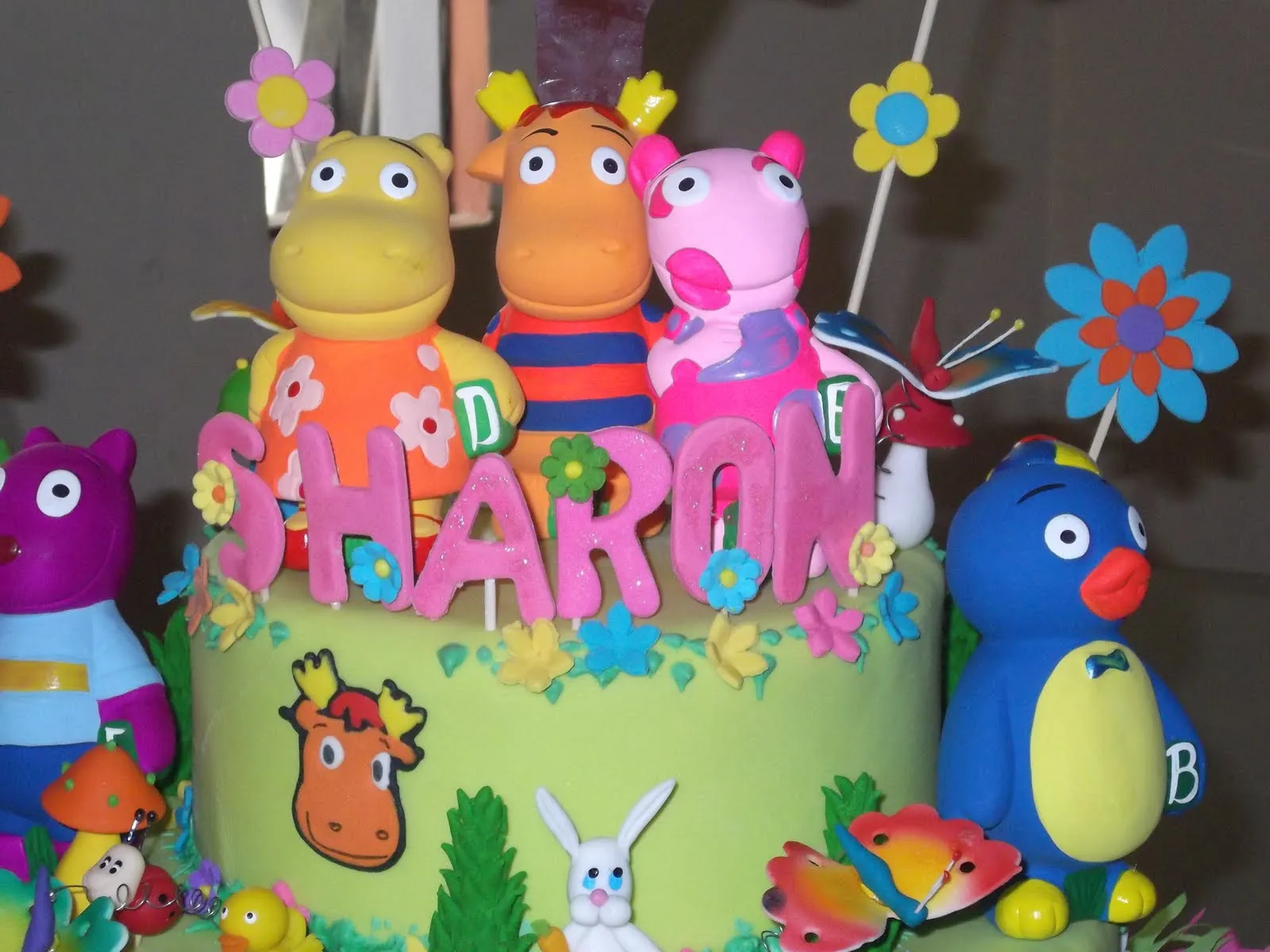 MAGIN CAKES : TORTA BACKYARDIGANS
