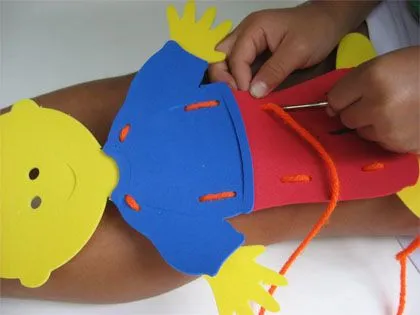 Magnetic 'Paper Dolls' and Fun Foam Sewing Dolls | Skip To My Lou Magnetic 'Paper Dolls' and Fun Foam Sewing Dolls | Skip To My Lou