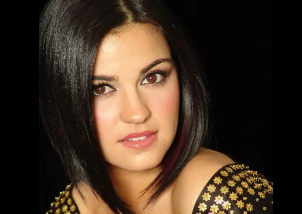 Maite Perroni entre las más bellas del mundo - Radio Panamericana ...