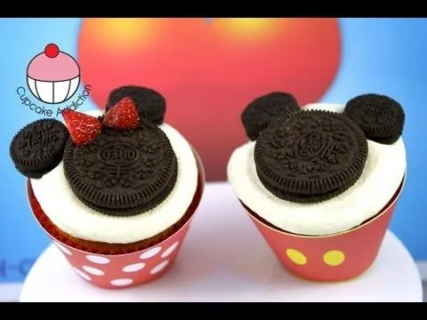 Make SUPER EASY Mickey &amp; Minnie Mouse Cupcakes! A Disney Cupcake ...