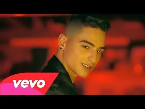 Maluma - La Curiosidad Video Official 2015 (Original) - YouTube Maluma - La Curiosidad Video Official 2015 (Original) - YouTube
