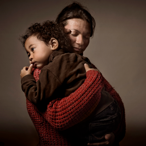 MAMÁ E HIJO UNIDOS.