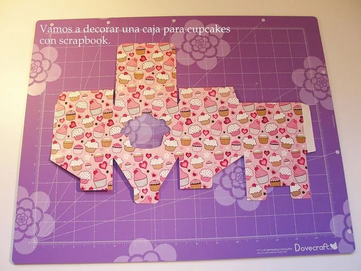 Mama Muffins Blog: TUTORIAL - TUS PROPIAS CAJAS PARA CUPCAKES ... Mama Muffins Blog: TUTORIAL - TUS PROPIAS CAJAS PARA CUPCAKES ...