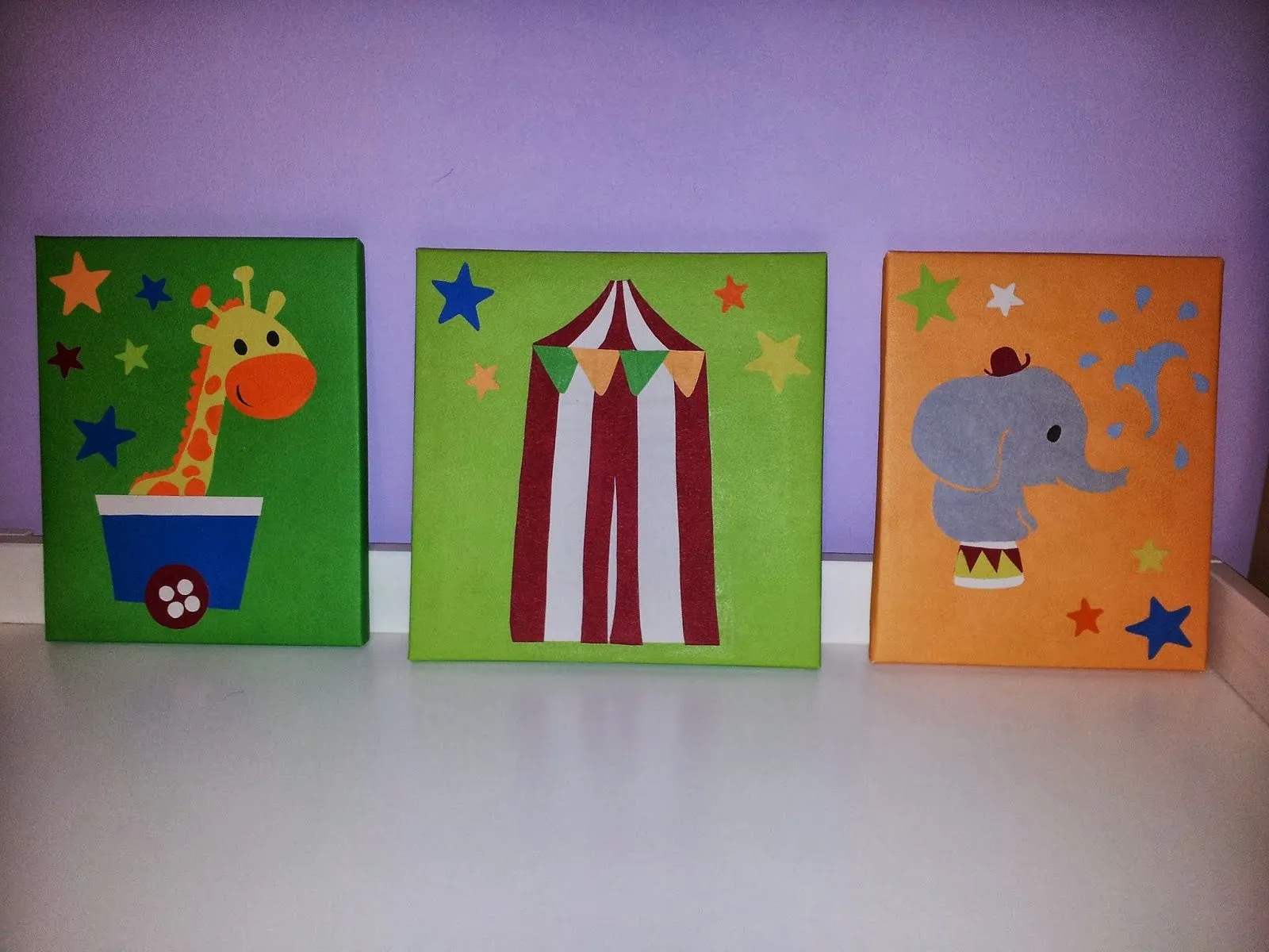 Mamás Todoterreno: Lienzos para el cuarto de un bebe Mamás Todoterreno: Lienzos para el cuarto de un bebe