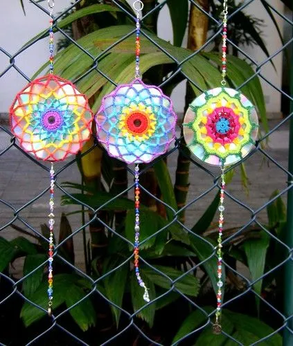 Mandala de crochet em CD reciclado | Flickr - Photo Sharing!