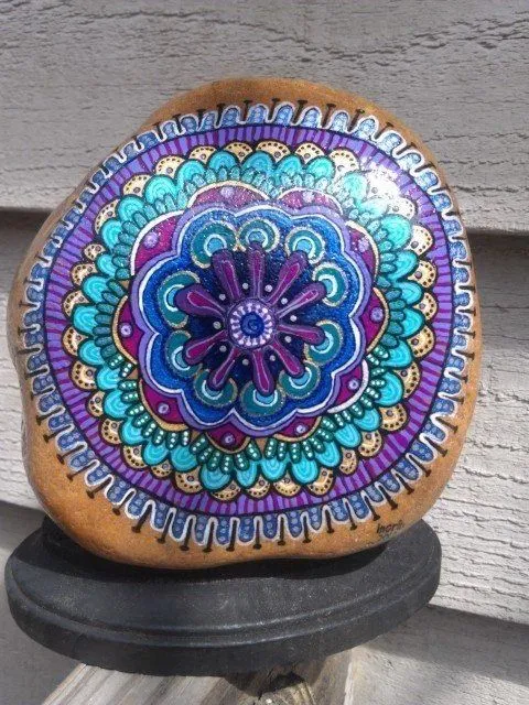 mandala pintada em pedra adorei | Pedras | Pinterest | Mandalas ... mandala pintada em pedra adorei | Pedras | Pinterest | Mandalas ...