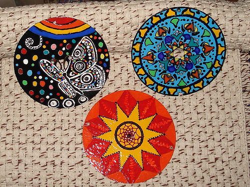 Mandalas pintados sobre CD con acrilicos | The Black Cat ... Mandalas pintados sobre CD con acrilicos | The Black Cat ...