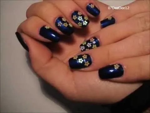 Manicura superfácil de hacer con flores - YouTube