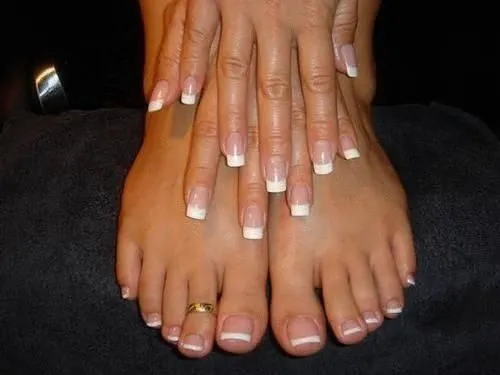 manicure-y-pedicure.jpg