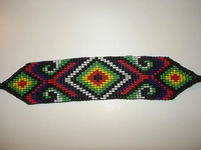 Pulseras con chaquiras checas - Imagui