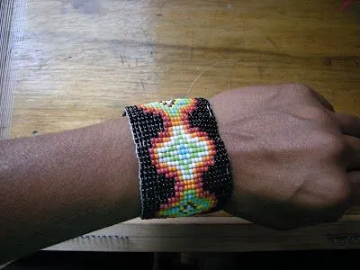 la rana insolente...: Pulseras hechas a mano en mostacilla la rana insolente...: Pulseras hechas a mano en mostacilla