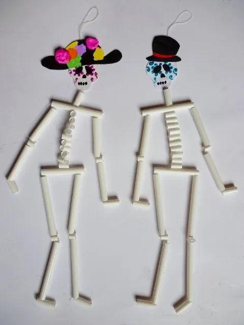 manitas de gato: Día de Muertos : calaveritas de popotes