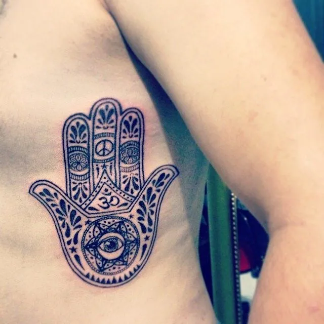 Mano de Fatima / Hamsa tattoo. | Protección, autoridad, fuerza y ... Mano de Fatima / Hamsa tattoo. | Protección, autoridad, fuerza y ...
