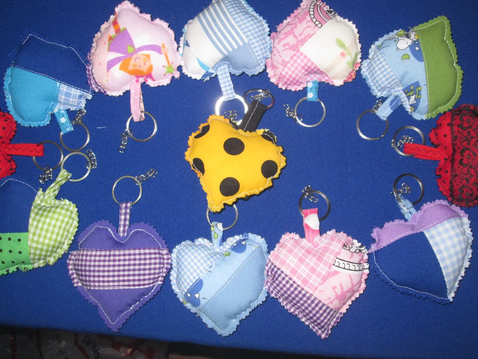 HECHO A MANO.CL **: 13 corazones de tela , en Patchwork, Tutorial HECHO A MANO.CL **: 13 corazones de tela , en Patchwork, Tutorial