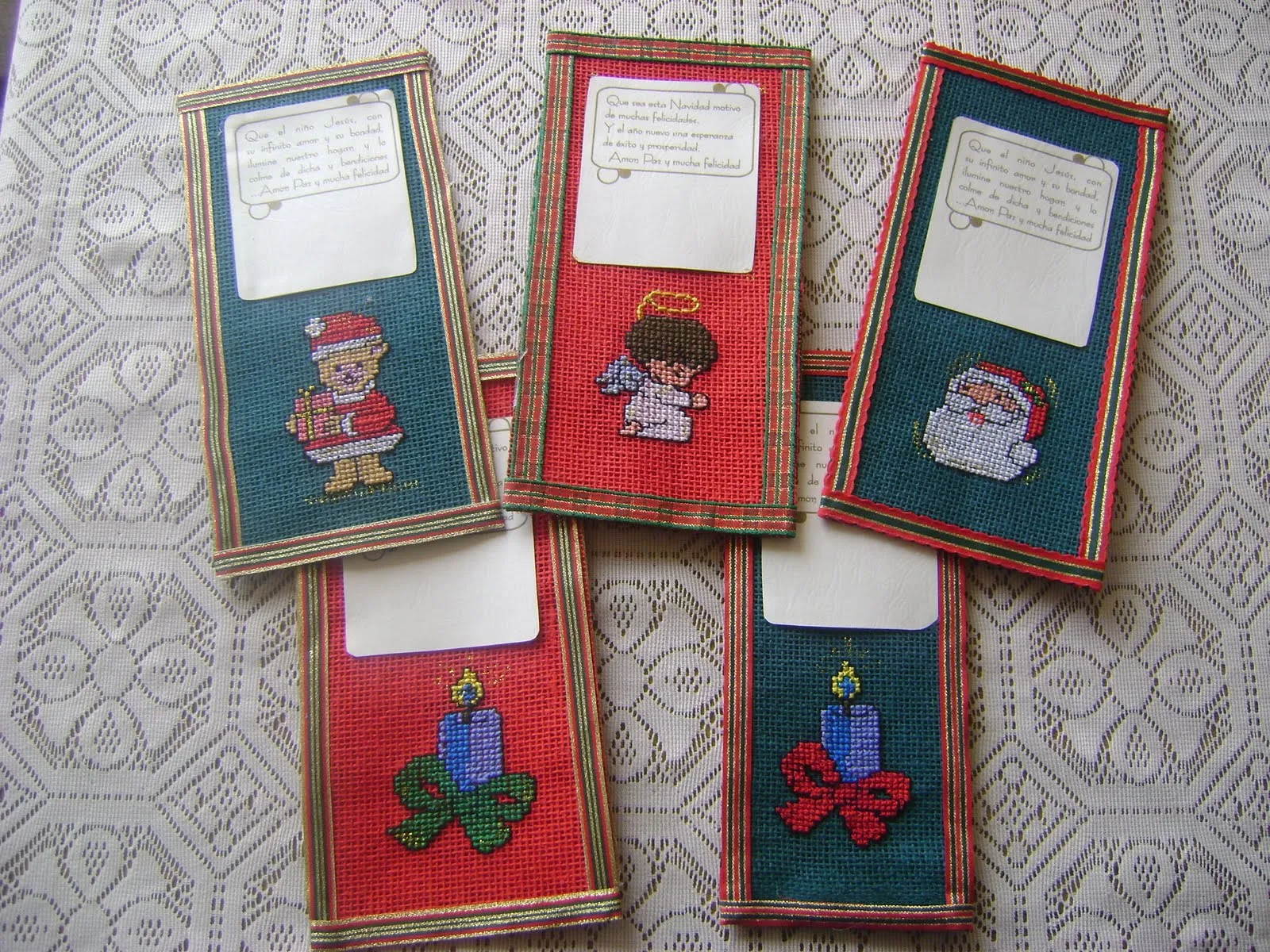 Manos de Angel: Tarjetas de Navidad hechas a mano en Punto cruz Manos de Angel: Tarjetas de Navidad hechas a mano en Punto cruz