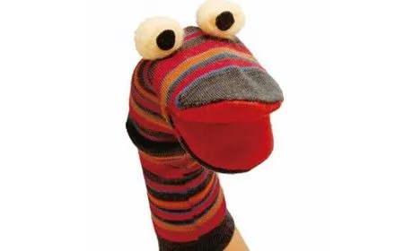 manosqueeducan: titeres y conejos con calcetines manosqueeducan: titeres y conejos con calcetines