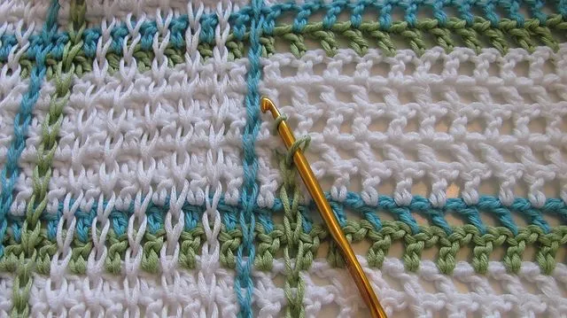 Manta con Cadenetas de Crochet por encima del punto - Patrones Crochet Manta con Cadenetas de Crochet por encima del punto - Patrones Crochet