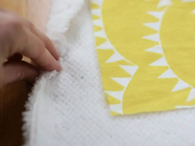 Como hacer una manta de juegos para bebes | Todo Manualidades