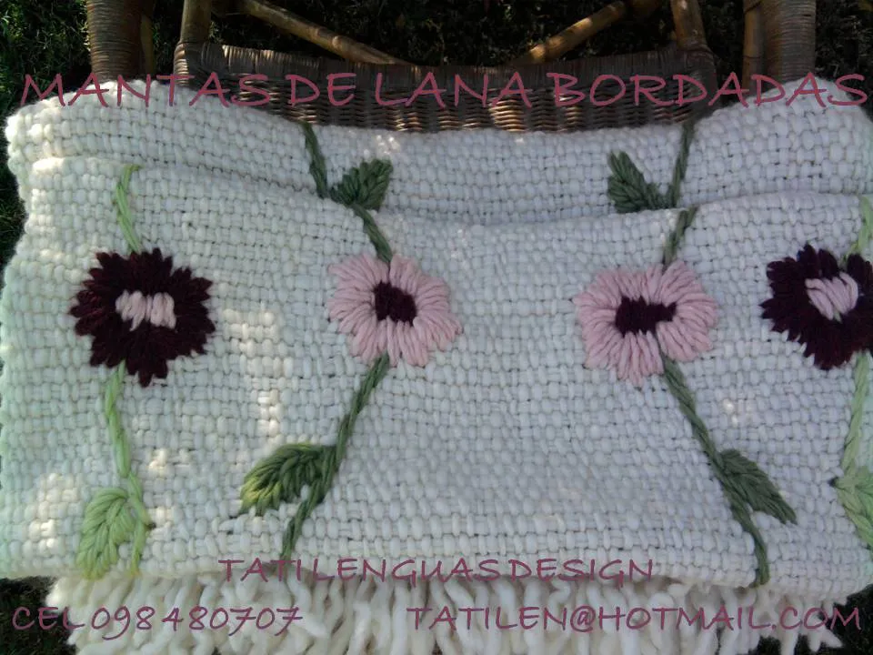 MANTAS Y PIE DE CAMA DE LANA BORDADOS | TATI LENGUAS HILADOS NATURALES