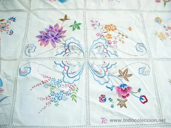mantel bordado a mano con escenas de peces y fl - Comprar Bordados ...
