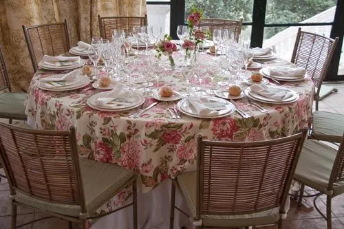 Nuevas mantelerías para bodas - El Laurel de Elena y Lola Nuevas mantelerías para bodas - El Laurel de Elena y Lola