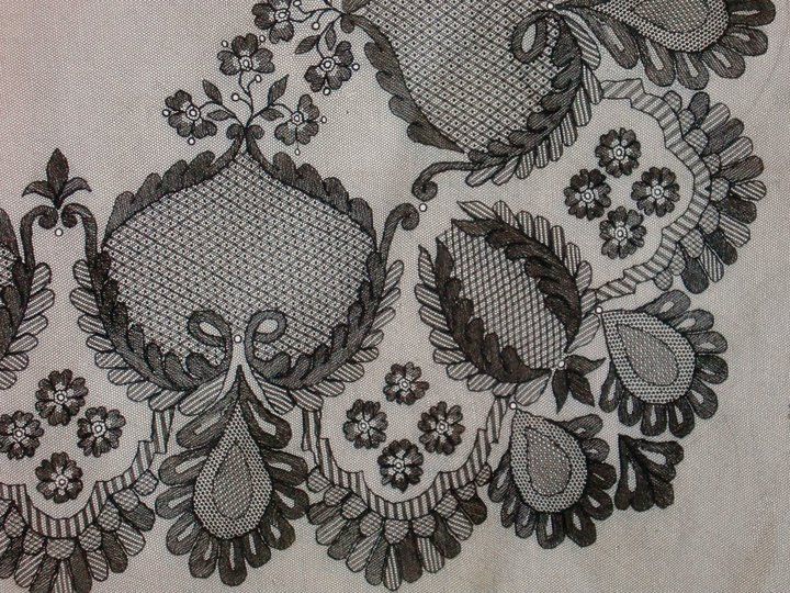 mantilla | Pañuelos de tul, Tul, Encaje de tul mantilla | Pañuelos de tul, Tul, Encaje de tul