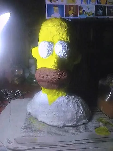 Manualidad: Cabeza de Homer Simpson | Sara's Kingdom Manualidad: Cabeza de Homer Simpson | Sara's Kingdom