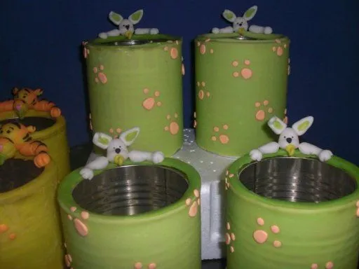 Golosineros con latas - Imagui