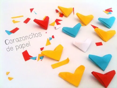 Manualidades: Cómo hacer corazoncitos de papel inflados Manualidades: Cómo hacer corazoncitos de papel inflados