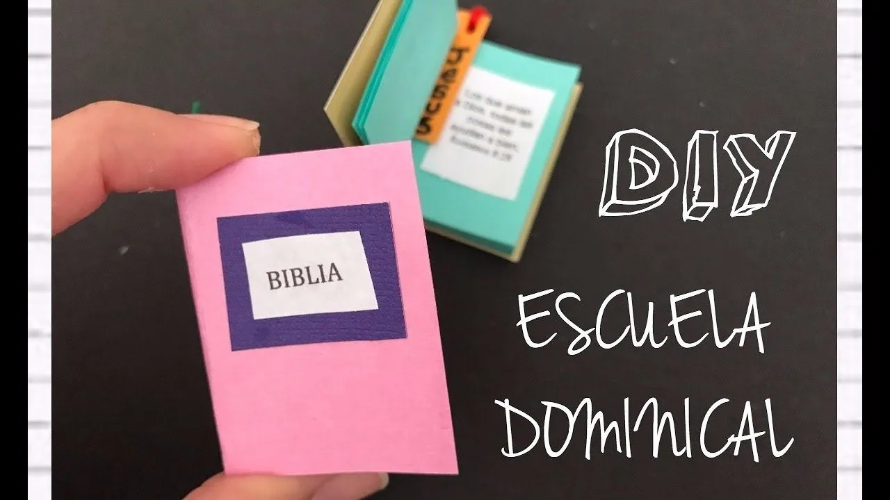 Manualidades cristianas/mini biblia - YouTube Manualidades cristianas/mini biblia - YouTube