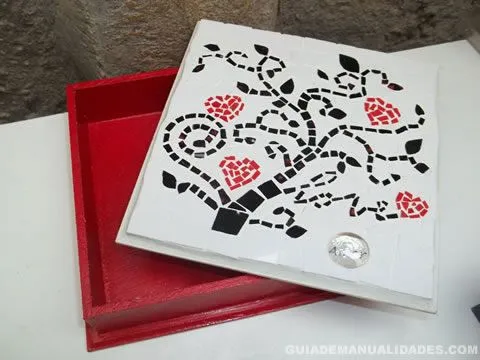 Manualidades enviadas: Caja de madera decorada con mosaicos - Guía ... Manualidades enviadas: Caja de madera decorada con mosaicos - Guía ...