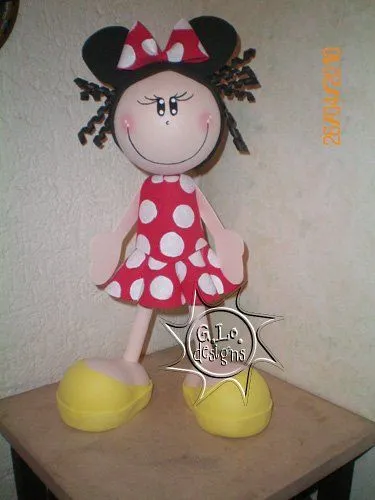  ... les traigo una nueva fofucha disfrazada de minnie mouse que les parece