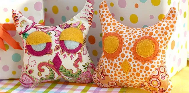 Manualidades fáciles para niños. Cómo hacer peluches de tela y ... Manualidades fáciles para niños. Cómo hacer peluches de tela y ...