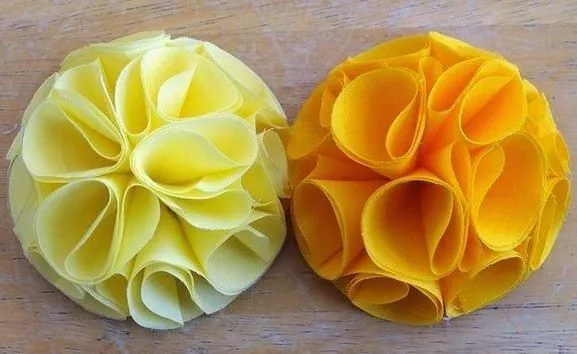 4 manualidades de flores de tela DIY ~ Mimundomanual 4 manualidades de flores de tela DIY ~ Mimundomanual