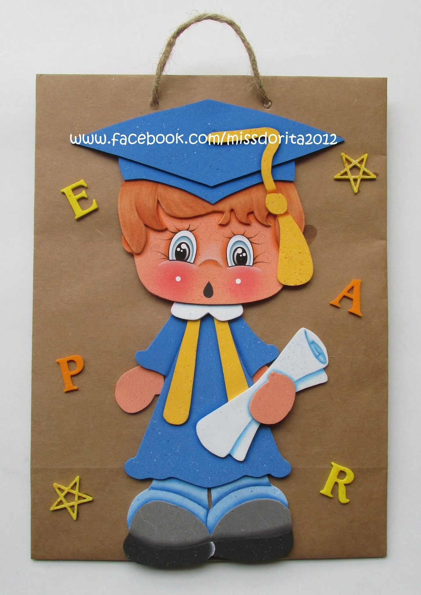 Manualidades en Foami Miss Dorita: Niño Graduado en Foamy Manualidades en Foami Miss Dorita: Niño Graduado en Foamy