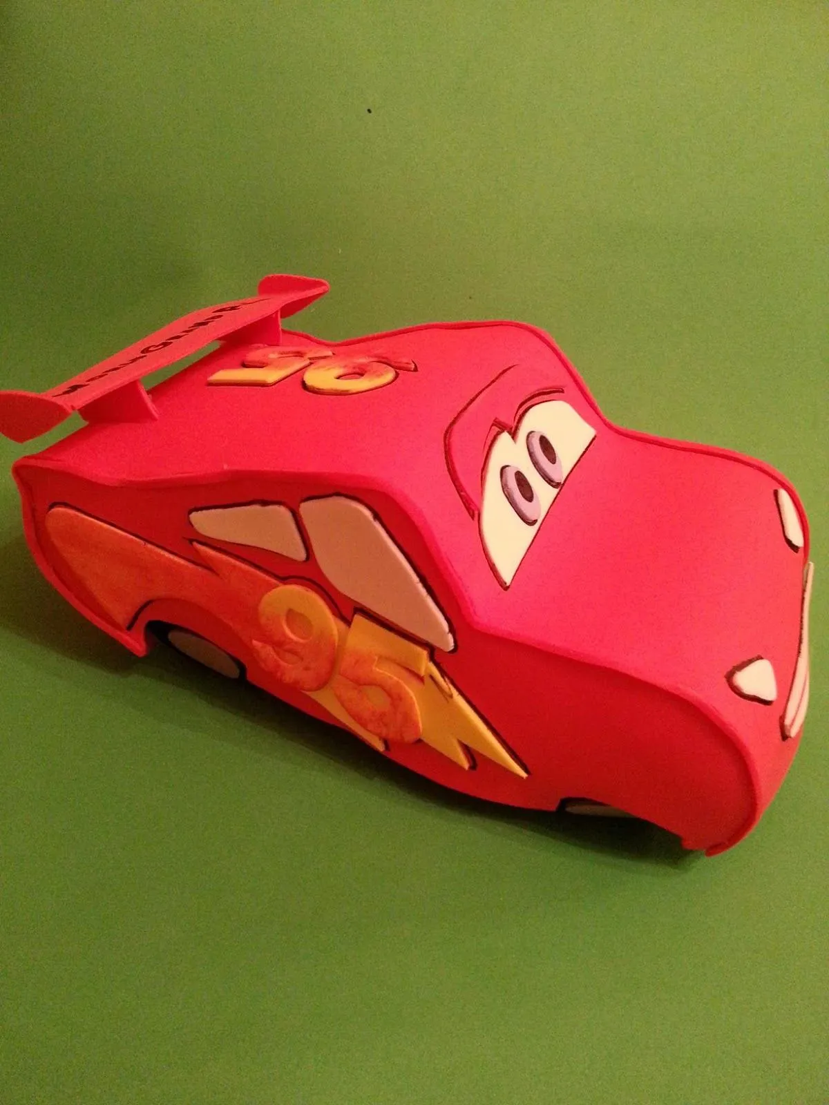 manualidades y fofuchas: Mi versión de Rayo Mcqueen (