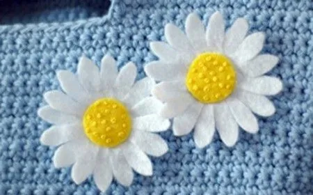 Manualidades ~ Gaudy Cubero: Margaritas en fieltro