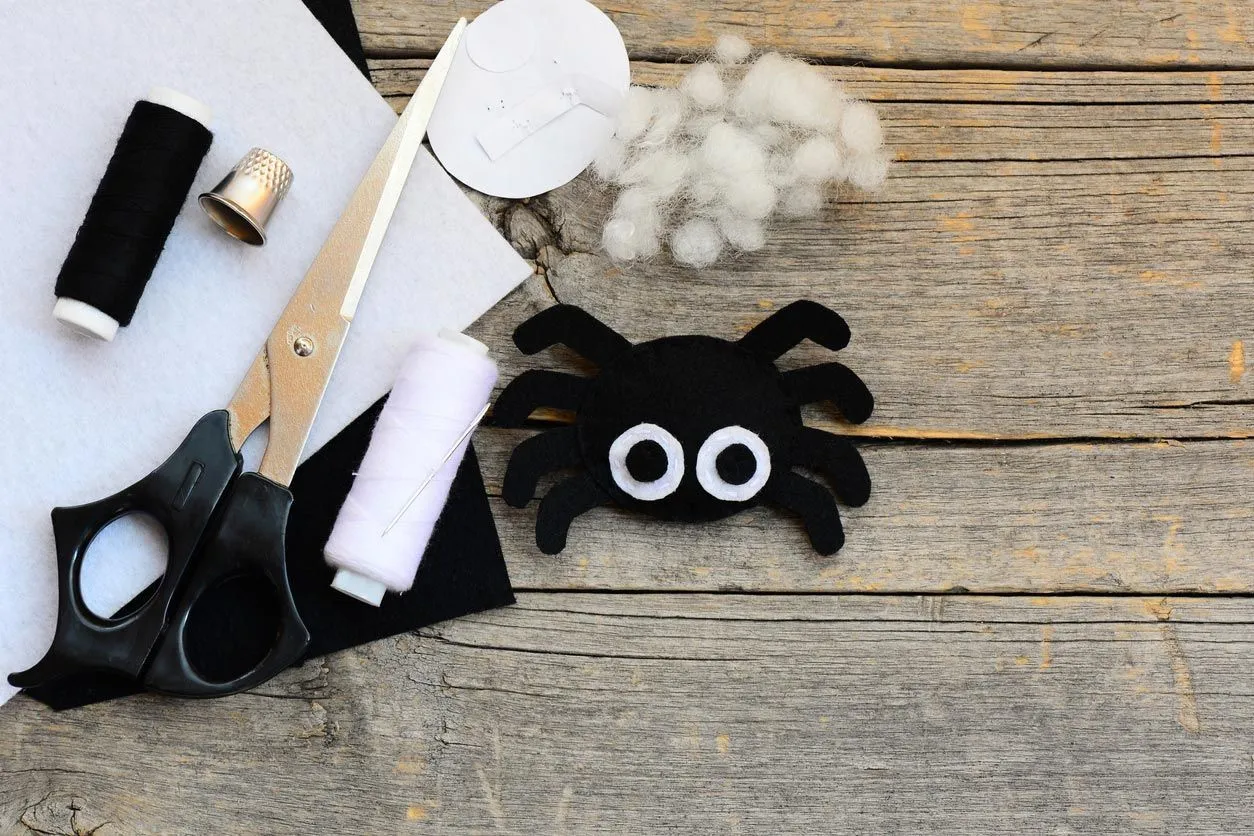 6 manualidades de Halloween hechas con fieltro 6 manualidades de Halloween hechas con fieltro