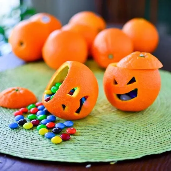 Manualidades para Halloween - Naranjas con dulces ~ Haz Manualidades
