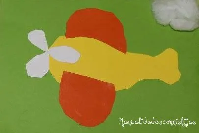 Manualidades con mis hijas: Avion de cartulina Manualidades con mis hijas: Avion de cartulina