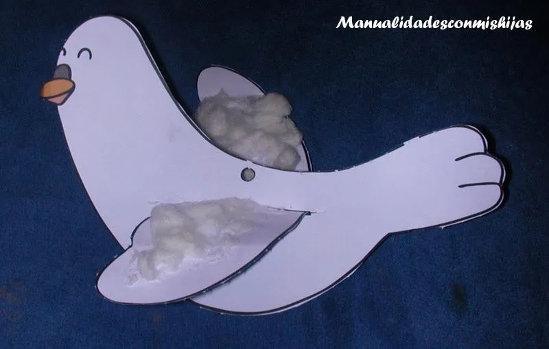 Manualidades con mis hijas: Paloma del día de la Paz Manualidades con mis hijas: Paloma del día de la Paz