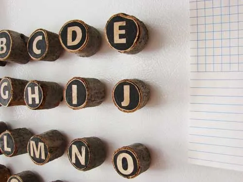 Manualidades infantiles: abecedario de madera | Decoideas.Net Manualidades infantiles: abecedario de madera | Decoideas.Net