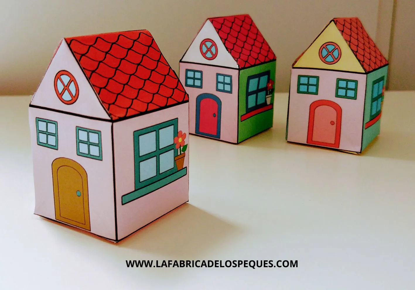 Manualidades infantiles: Casas imprimibles - La fábrica de los peques Manualidades infantiles: Casas imprimibles - La fábrica de los peques