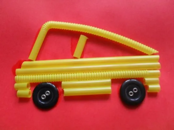 manualidades para el kinder carritos con popotes -