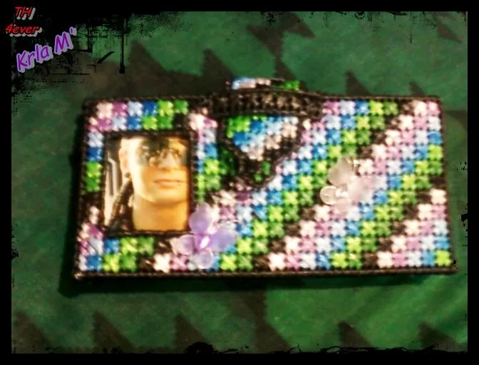 Manualidades KRL: Como hacer una cartera de mano, con Canva
