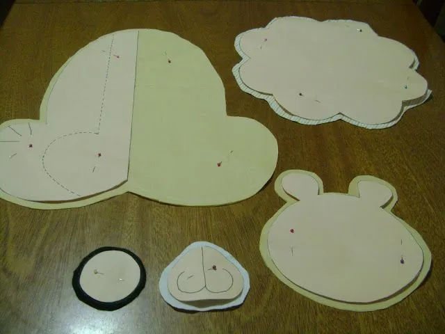 Moldes de leones en tela - Imagui
